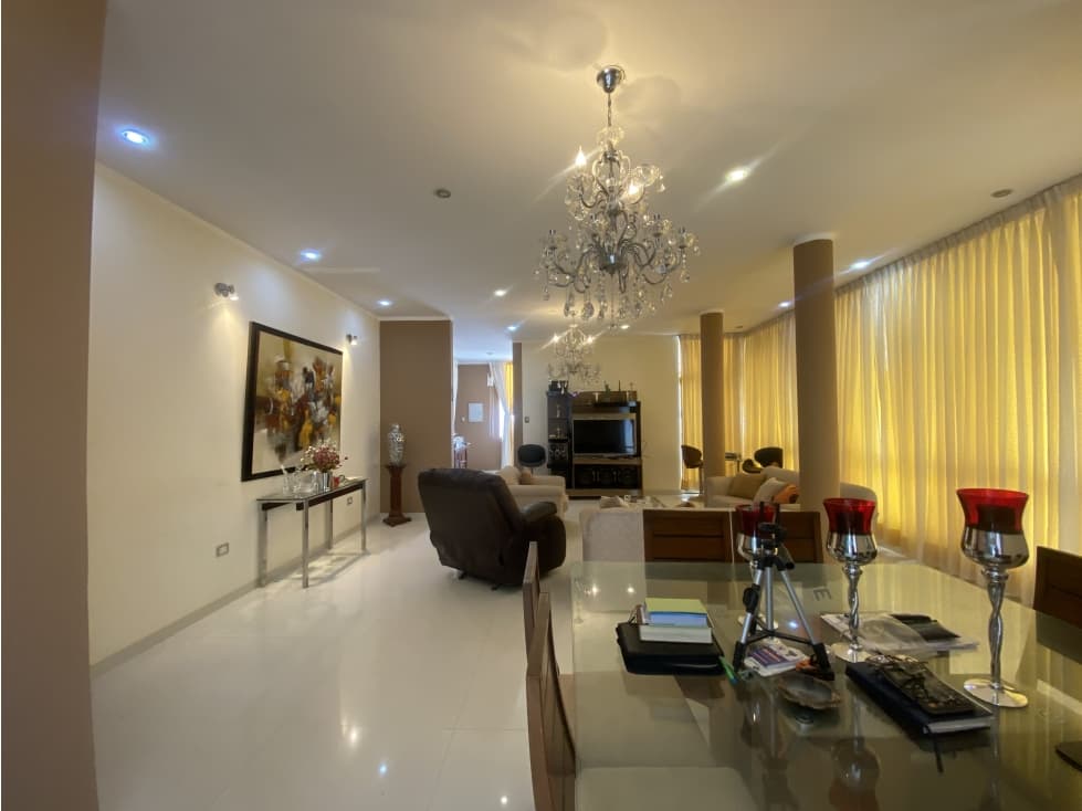 VENDO O ALQUILO HERMOSA CASA EN CORALES — foto 1