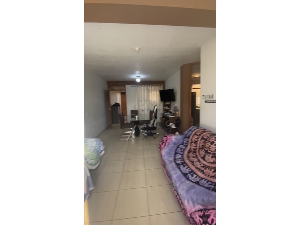 VENDO DEPARTAMENTO EN EXCELENTE UBICACIÓN CÉNTRICA — foto 3