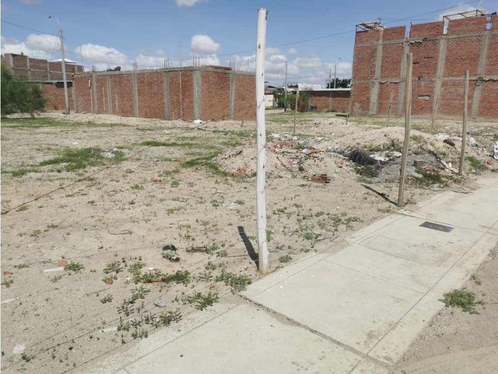 VENDO TERRENO CON PLANOS EN CASUARINAS III ETAPA — foto 6