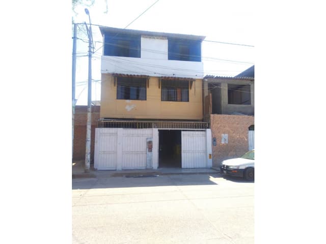 ALQUILO LOCAL COMERCIAL EN AVENIDA PRINCIPAL