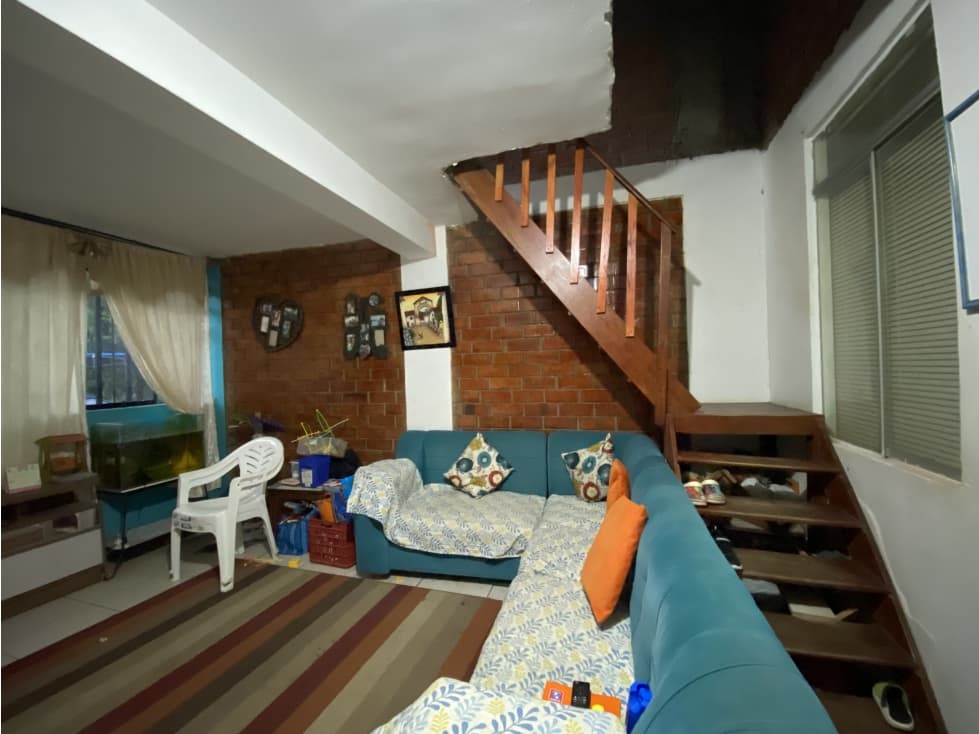 VENDO CASA DE DOS PISOS EN SOL DE PIURA — foto 5