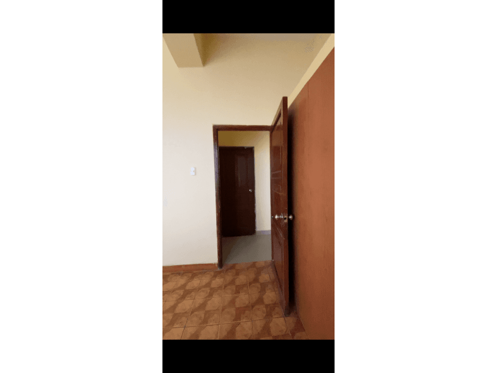 VENDO O ALQUILO 1er PISO EN AV. BOLOGNESI — foto 5