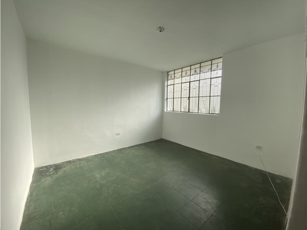 VENDO AMPLIO 1er PISO EN SAN ISIDRO — foto 6
