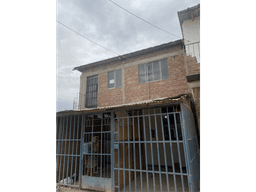 VENDO CASA