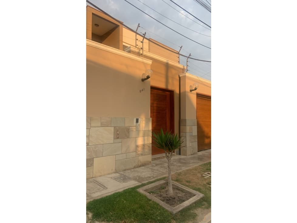 Casa de Playa 3 Pisos en Venta - Lambayeque - Pimentel — foto 2