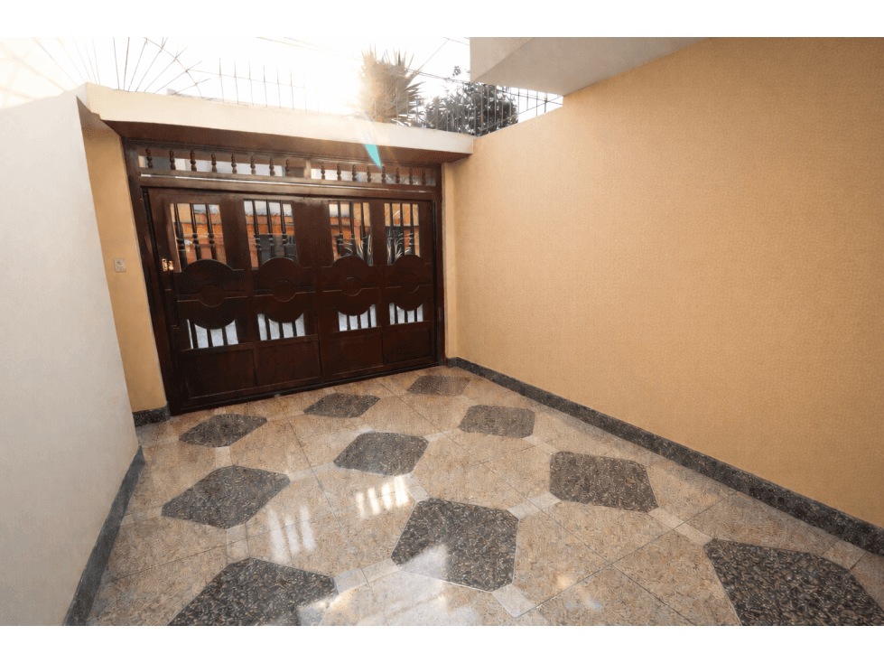 VENTA DE CASA URBANIZACIÒN SANTA ISABEL CARABAYLLO — foto 2