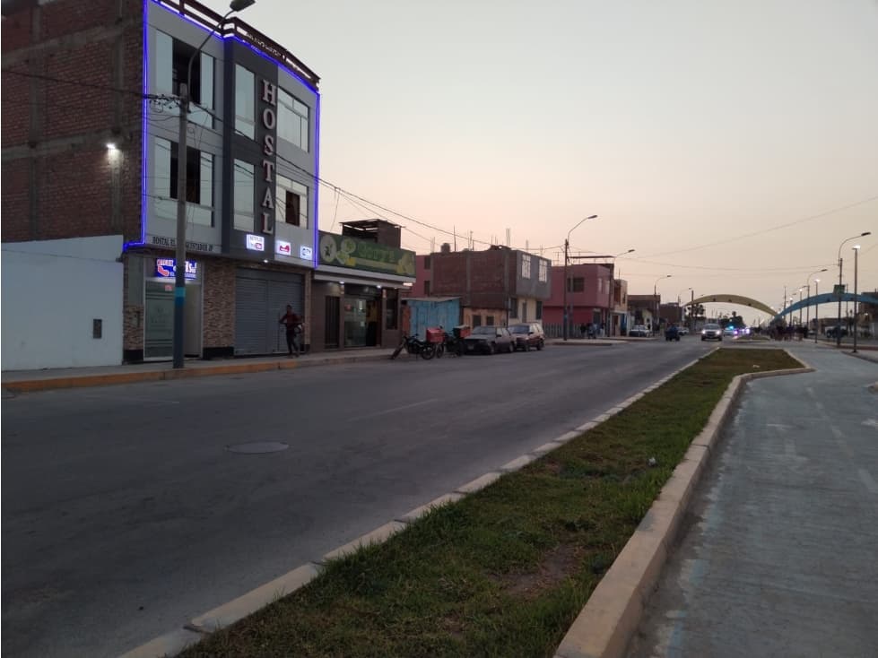 VENTA DE TERRRENO COMERCIAL EN AV. LA PLAYA VENTANILLA — foto 3