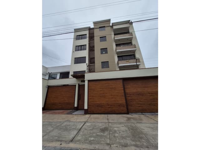 VENTA DE DEPARTAMENTO CON ESTACIONAMIENTO EN SAN BORJA