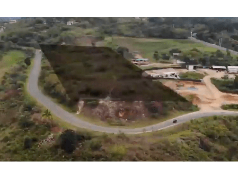 TERRENO EN LAMAS CON VISTA ESPECTACULAR — foto 2