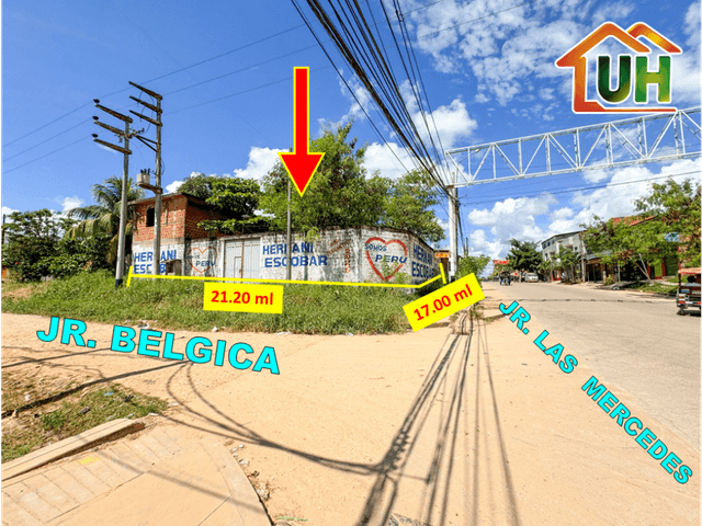 VENDO CASA DE 02 PISOS EN ESQUINA - CERCA A C.C REAL PLAZA